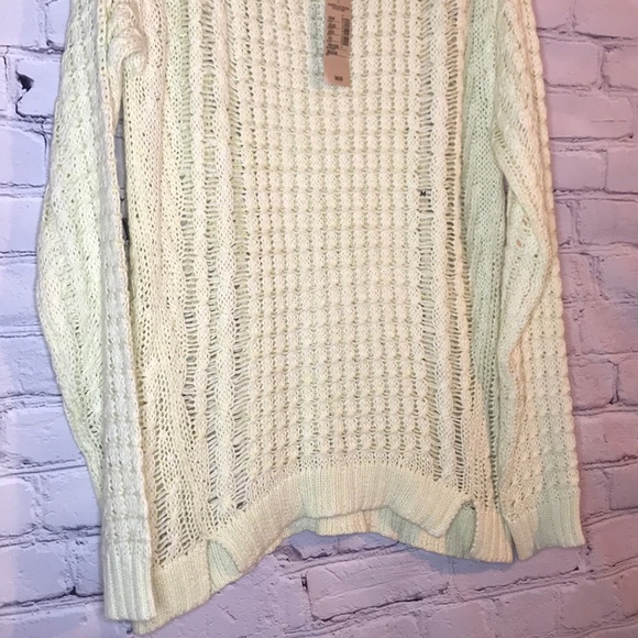 NWT American Eagle M Neon Green Knitted Sweater - Picture 5 of 9